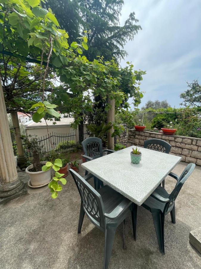卡塔琳娜公寓酒店 Petrovac 外观 照片